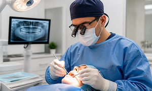 Oral Surgeon