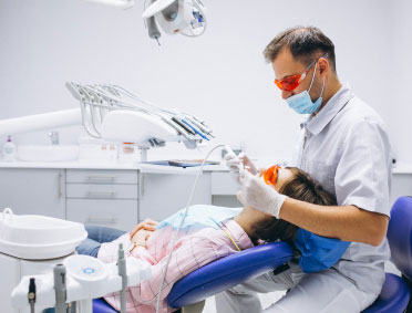 Traveling dental clinicians